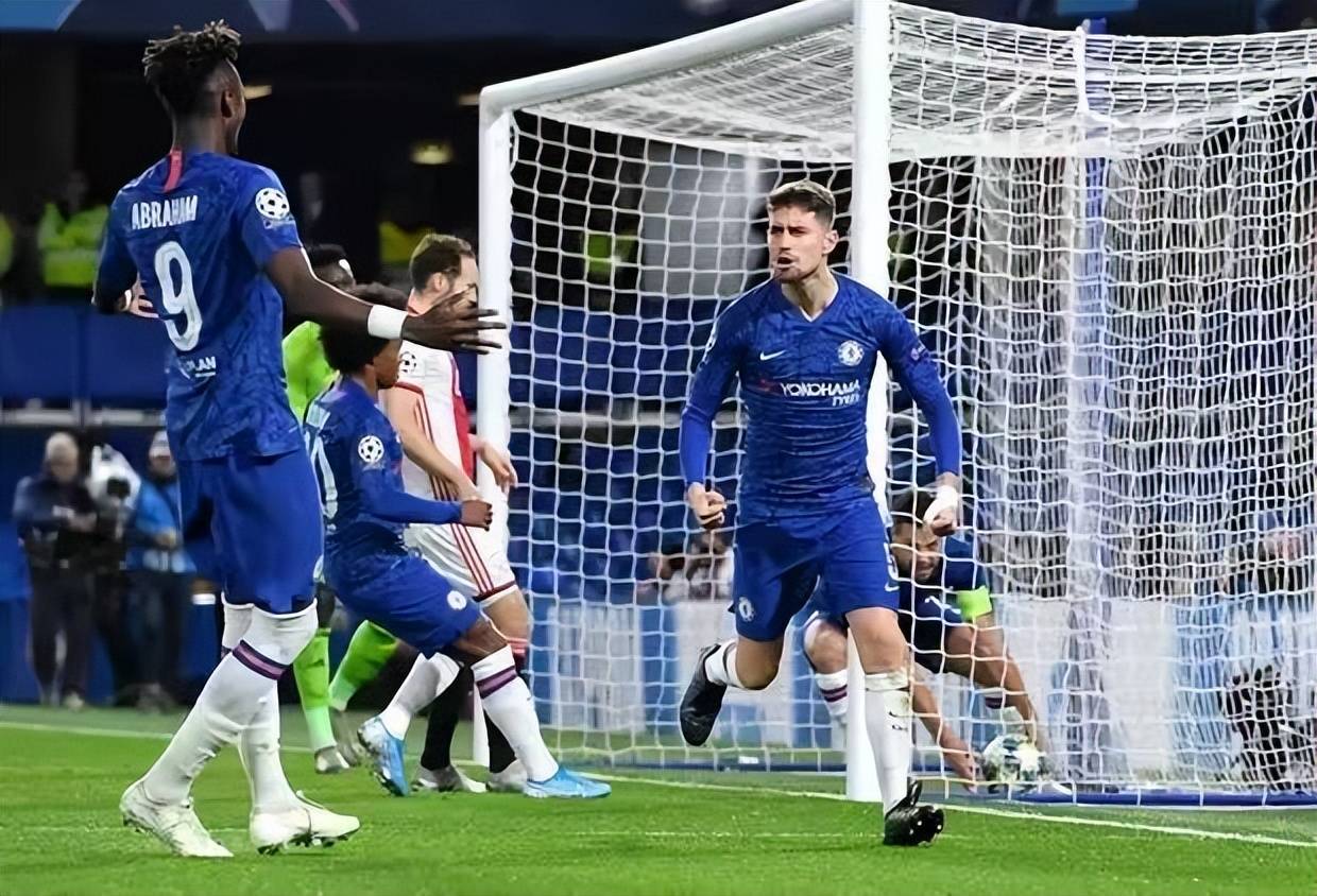 爱游戏体育-比赛局势复杂引爆全场!,Ming意外战胜阿森纳上演精彩一战的简单介绍