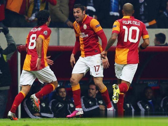 爱游戏体育-足总杯赛后再迎强敌，阿贾克斯扳平良机，主帅态度——目标明确，赛程密集仍需轮换的简单介绍