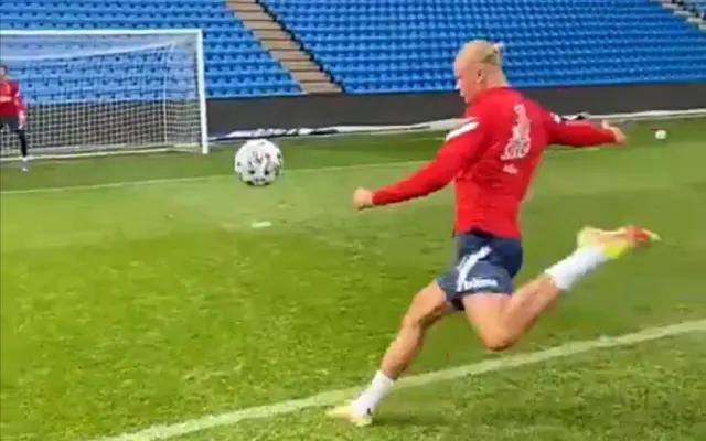 关于哈兰德迎来七赛季高光表现,日本队球迷沸腾!的信息 关于哈兰德迎来七赛季高光表现,日本队球迷沸腾!的信息