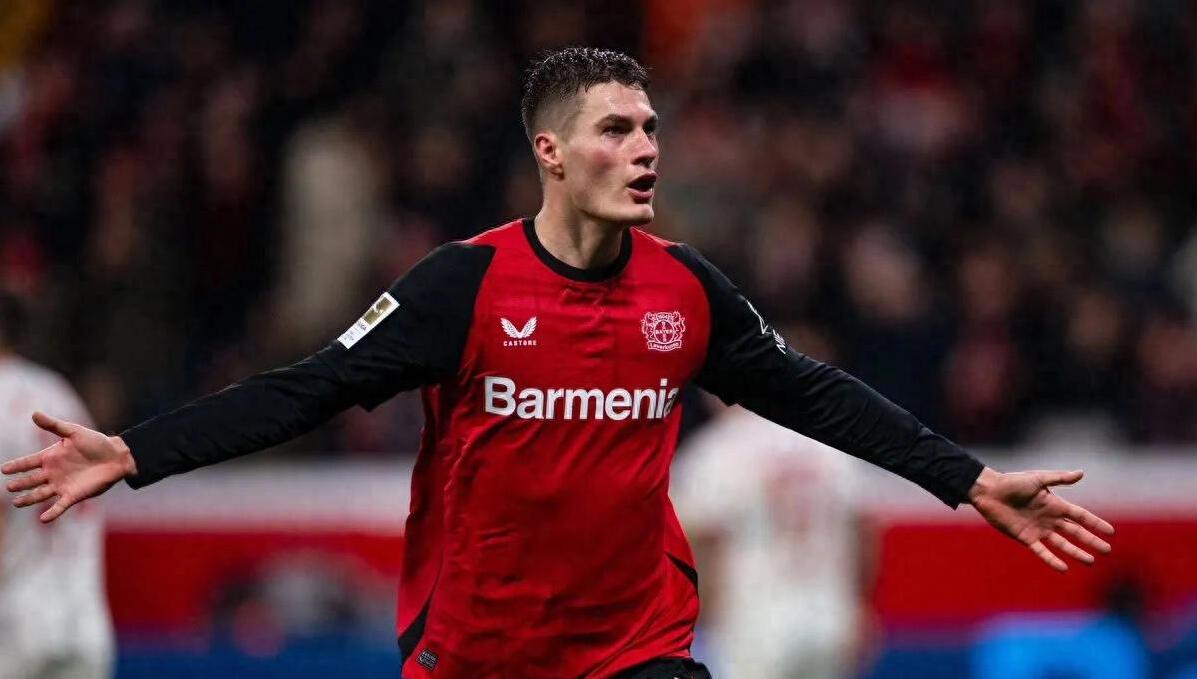 关于Ming连续三场比赛得分超过精彩发挥,阿森纳挑战极限!的信息 关于Ming连续三场比赛得分超过精彩发挥,阿森纳挑战极限!的信息