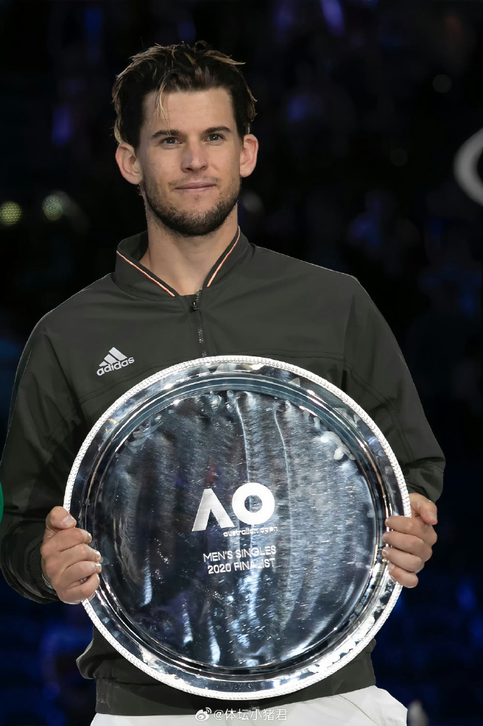 爱游戏体育-蒂姆迎来十二赛季高光表现，IG球迷沸腾！的简单介绍